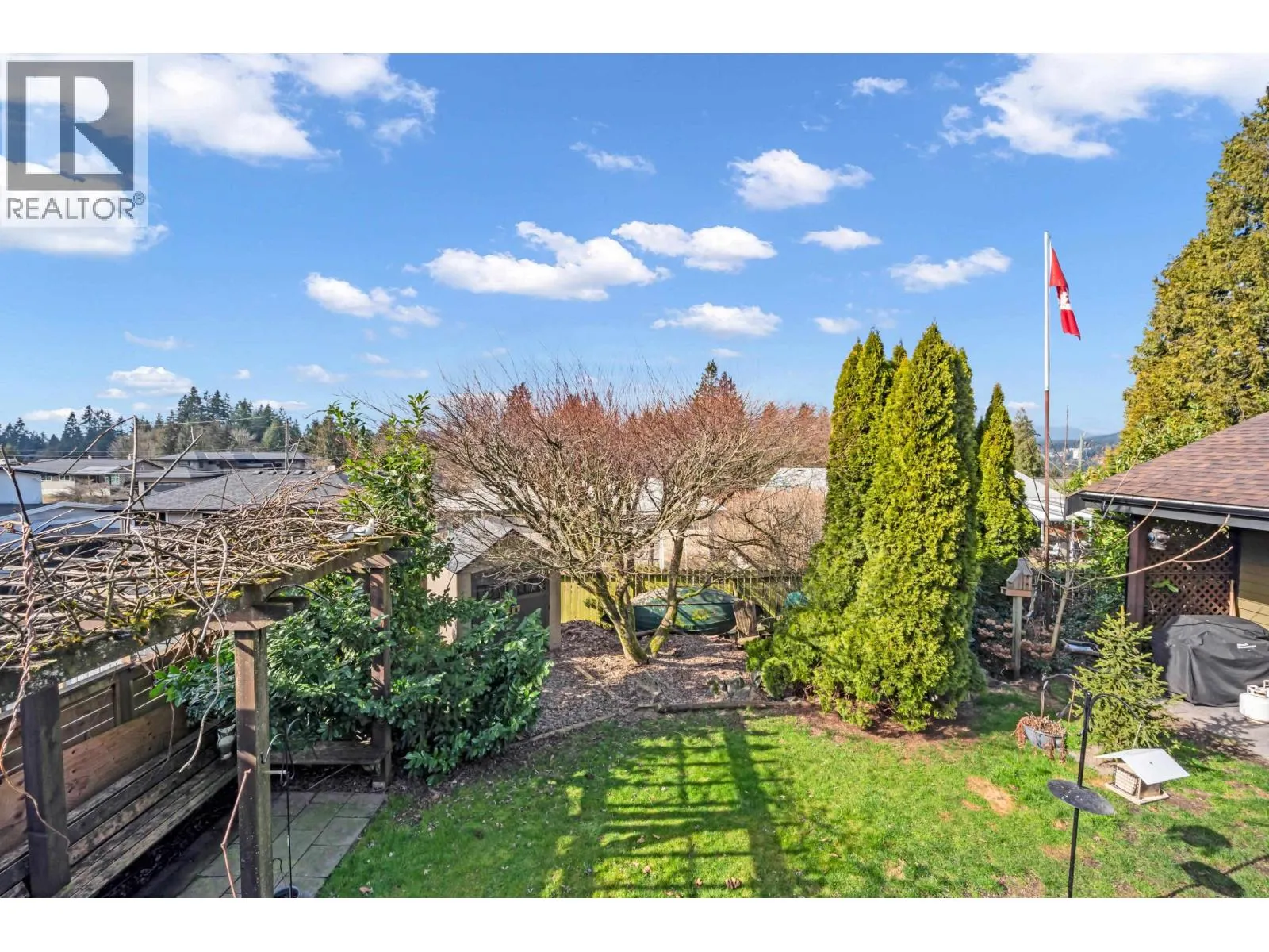 870 SEYMOUR DRIVE