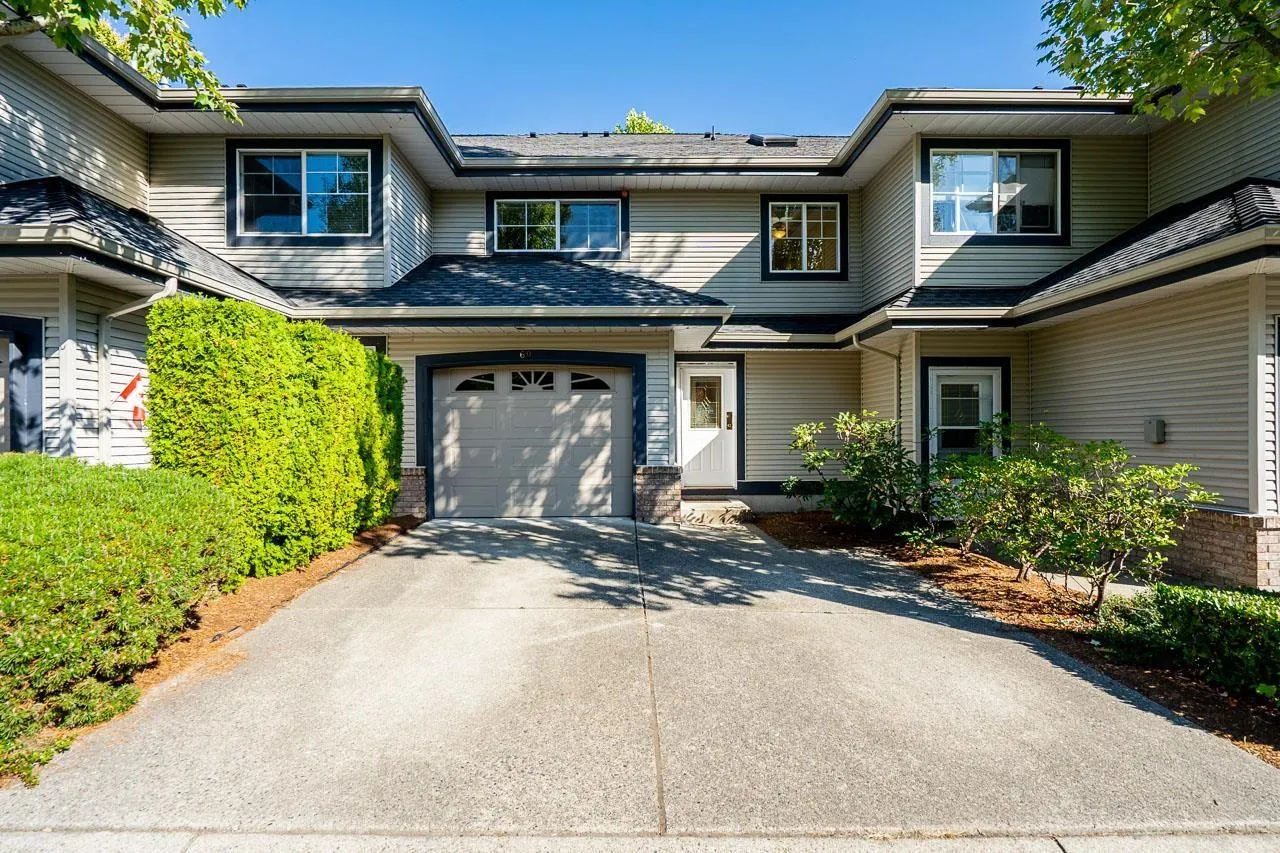 60 8111 160 STREET