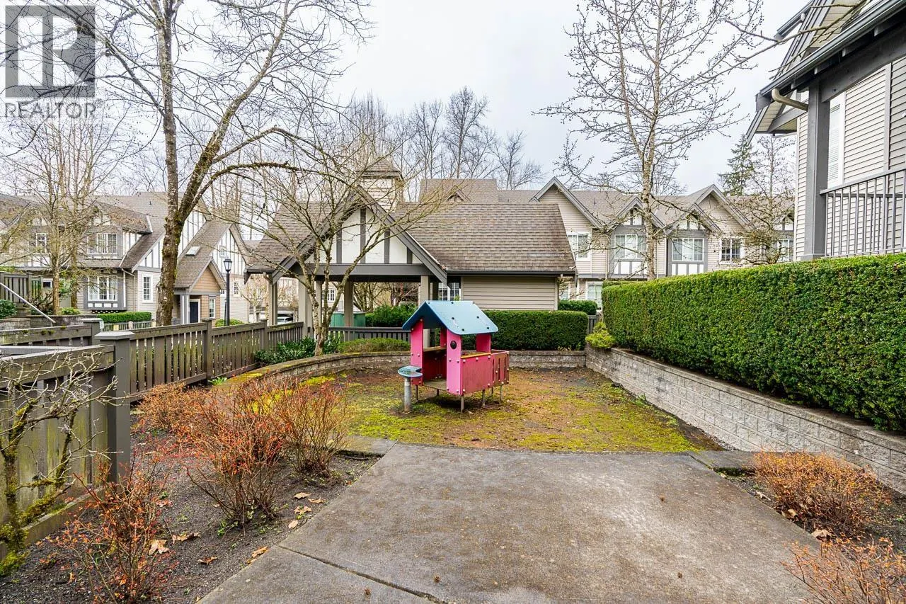 26 8533 CUMBERLAND PLACE