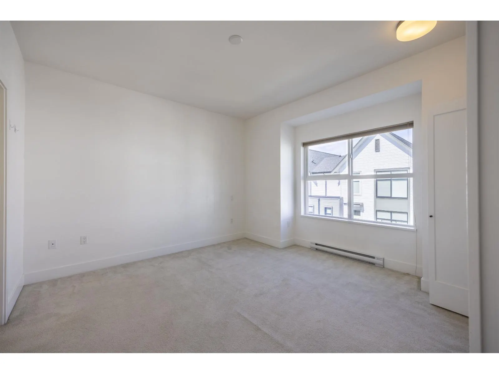 89 17555 57A AVENUE