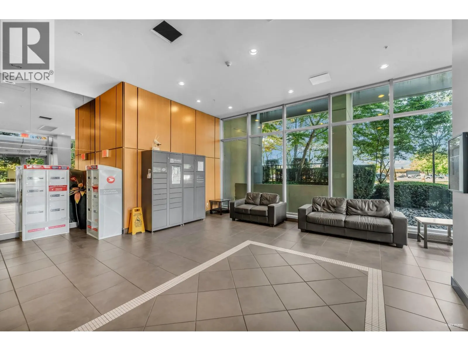 1801 5088 KWANTLEN STREET