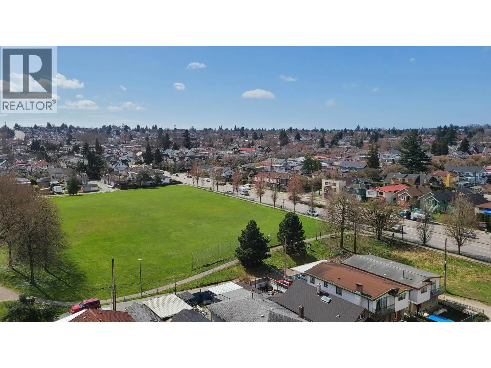 654 1483 E KING EDWARD AVENUE