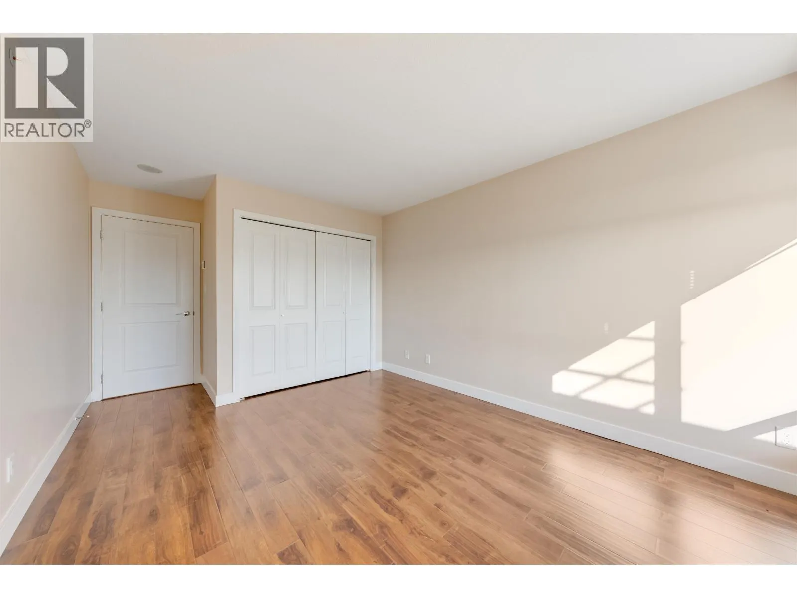1201 6333 KATSURA STREET