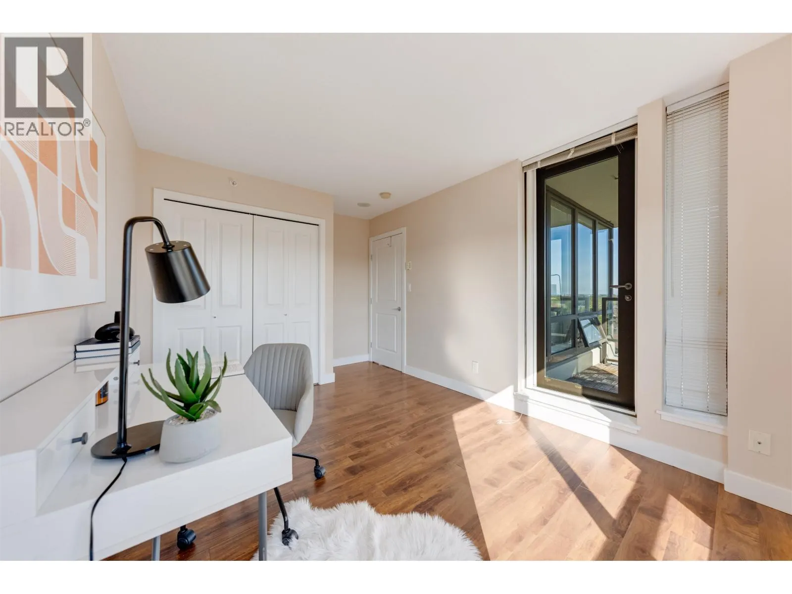 1201 6333 KATSURA STREET