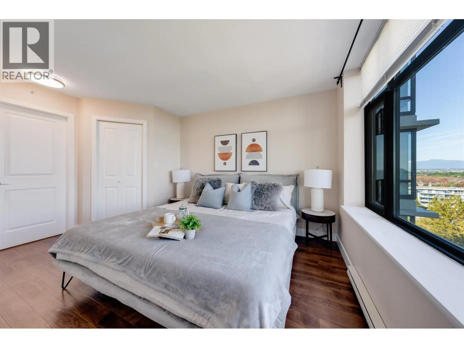 1201 6333 KATSURA STREET
