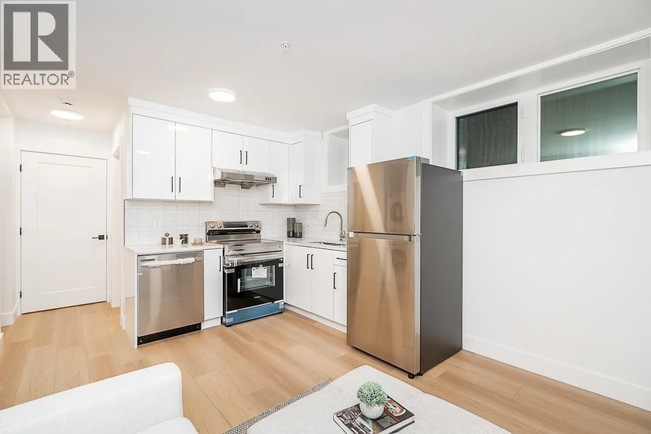 1 2753 NANAIMO STREET
