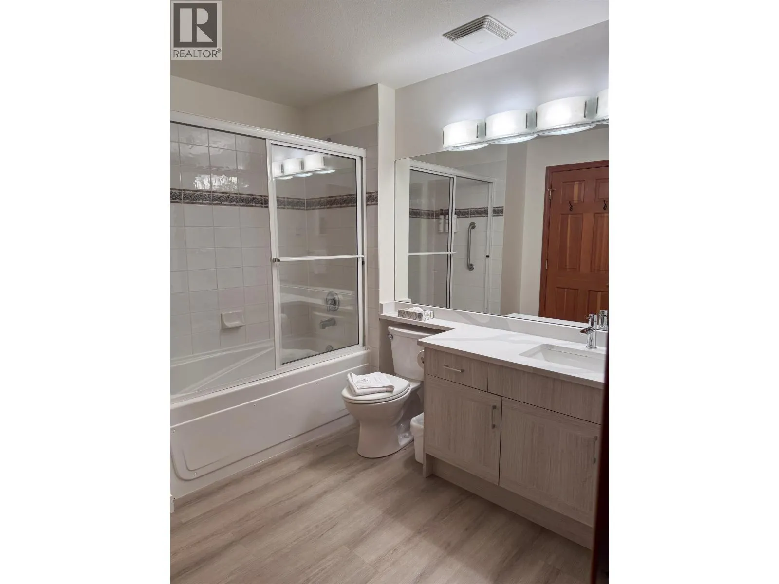 46 4355 NORTHLANDS (WEEK 9) BOULEVARD