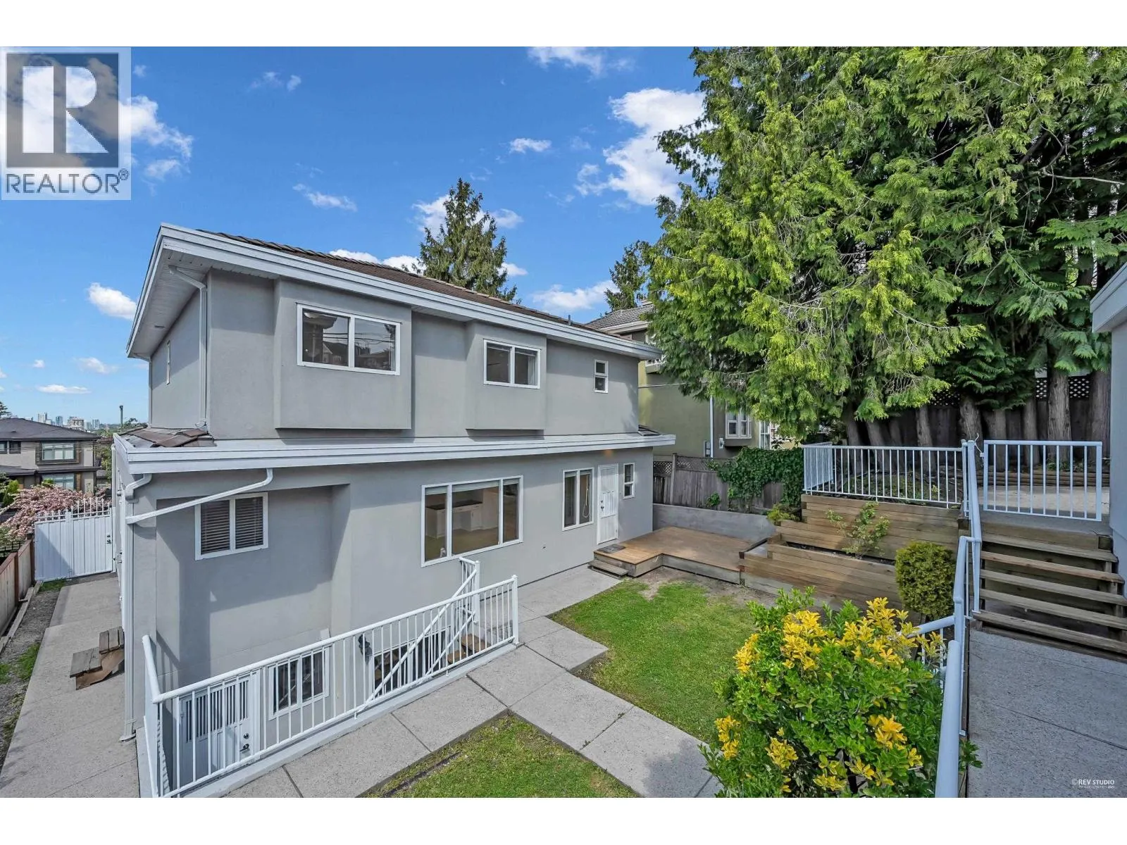 7938 VICTORIA DRIVE