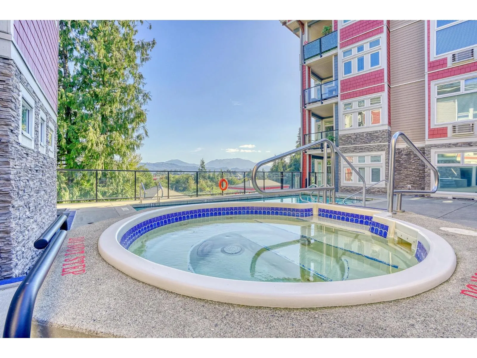 216 2238 WHATCOM ROAD