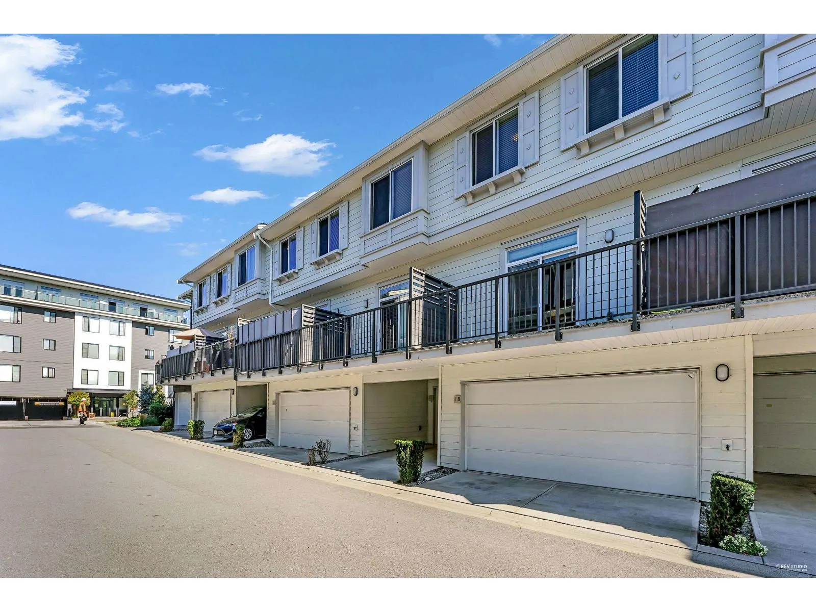 118 15850 85 AVENUE