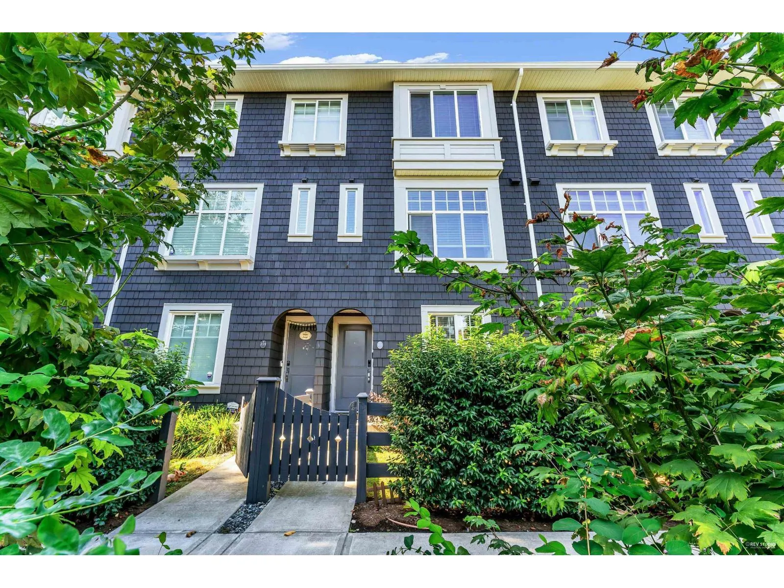 118 15850 85 AVENUE