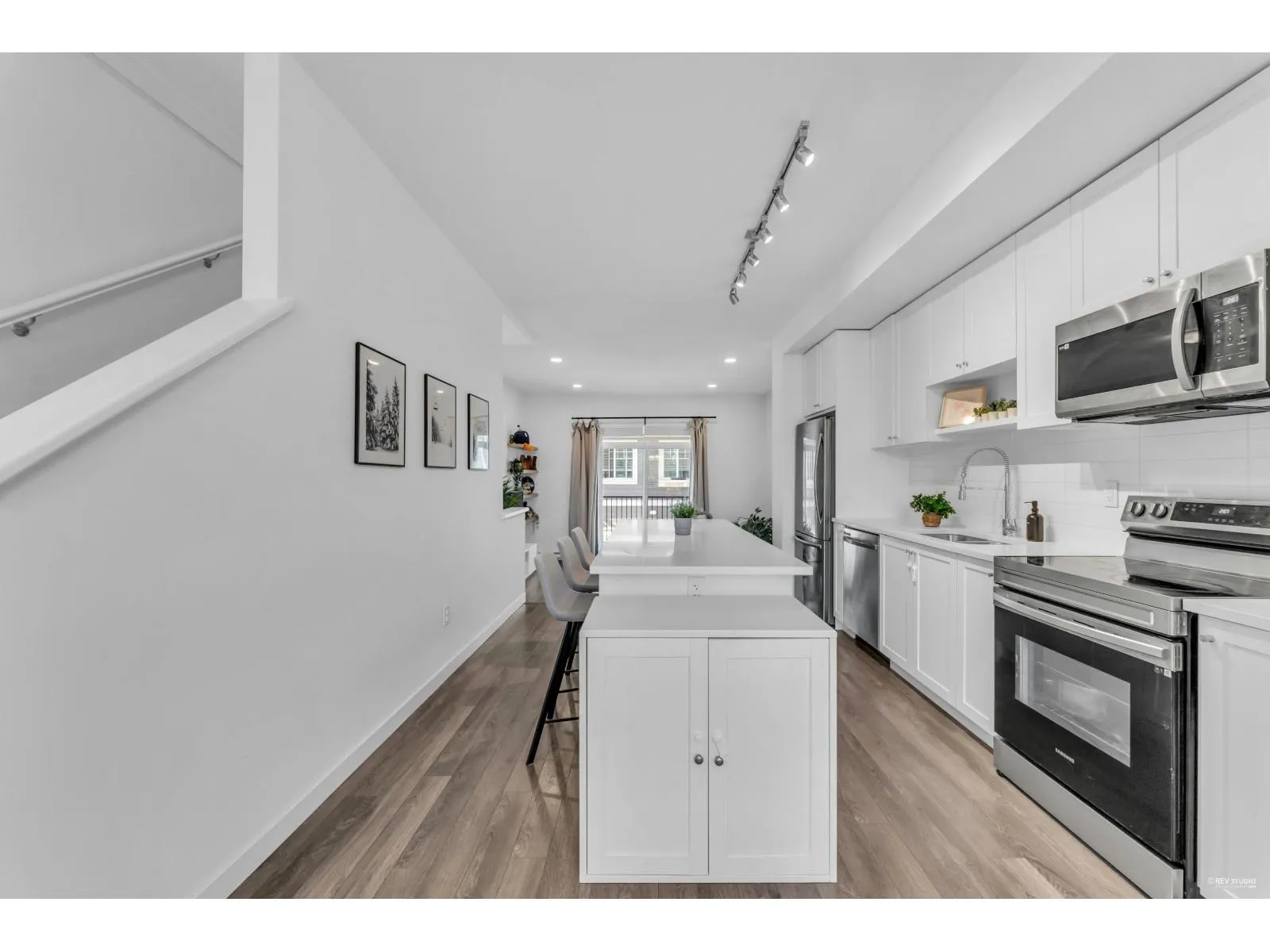 118 15850 85 AVENUE