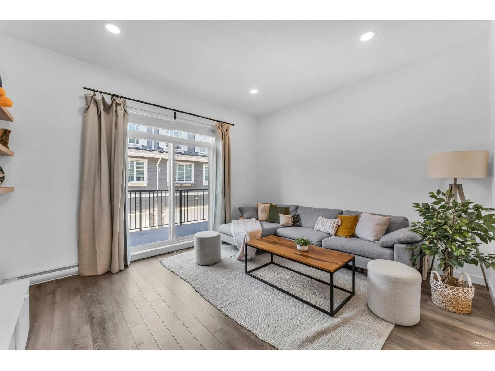 118 15850 85 AVENUE