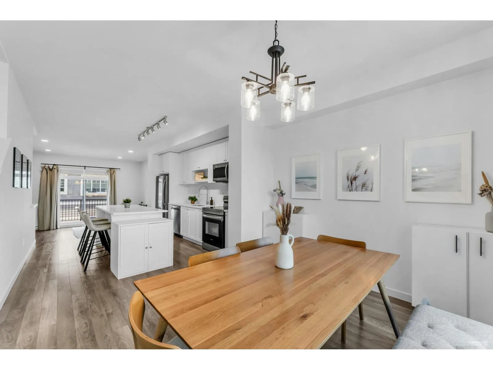 118 15850 85 AVENUE