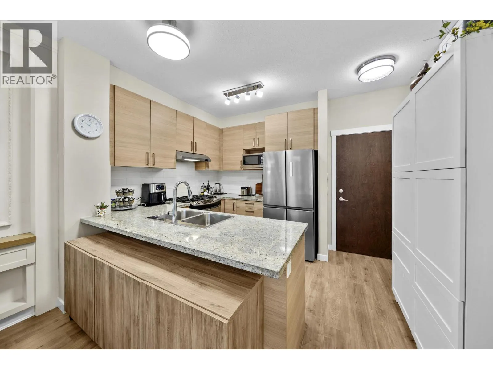 113 1150 KENSAL PLACE