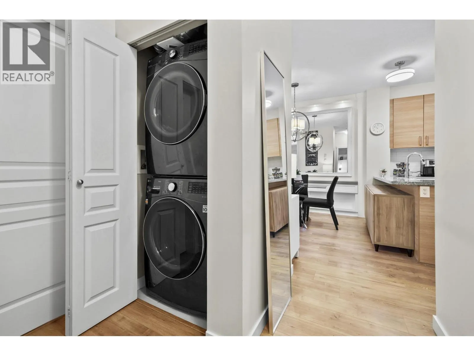 113 1150 KENSAL PLACE
