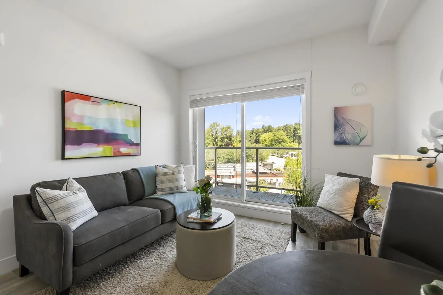 603 13978 FRASER HIGHWAY