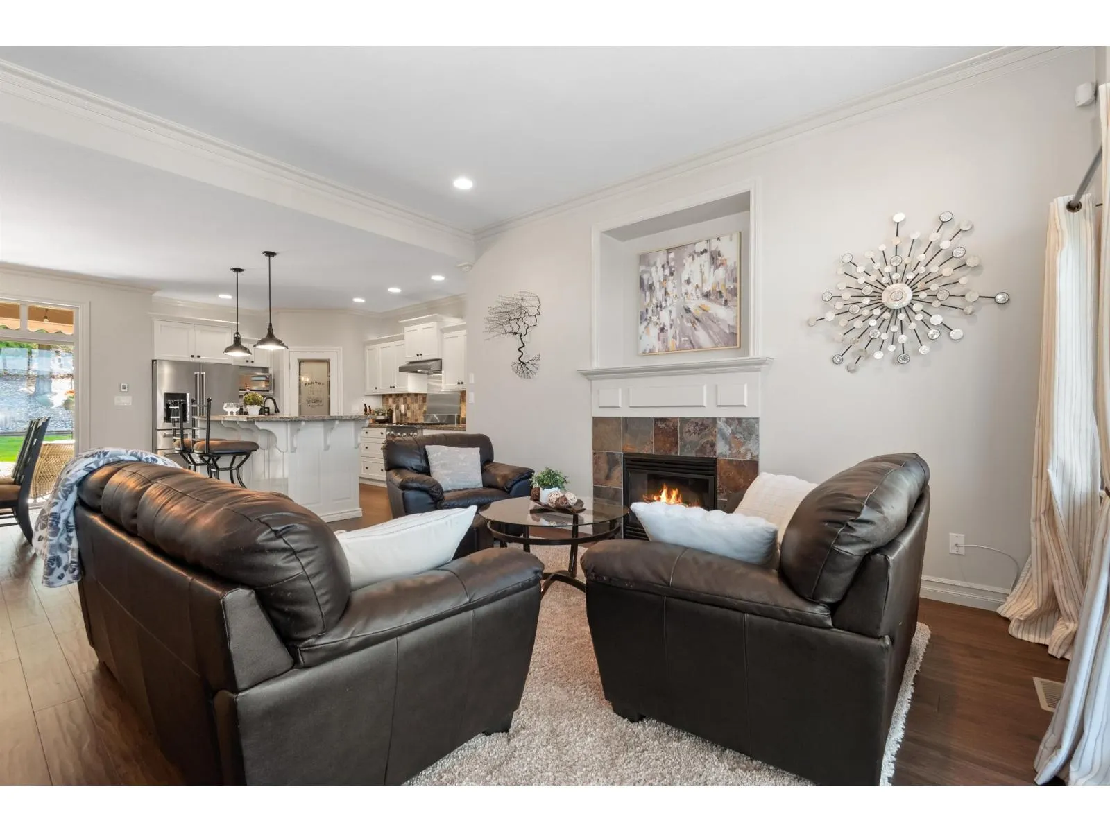 208 51075 FALLS COURT|Eastern Hillsides