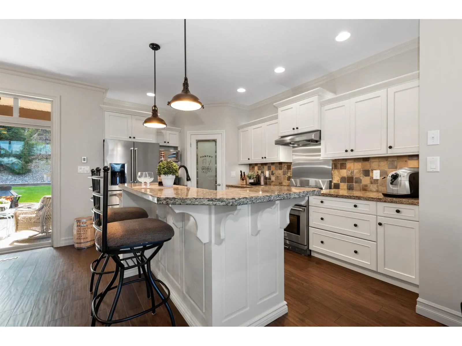 208 51075 FALLS COURT|Eastern Hillsides
