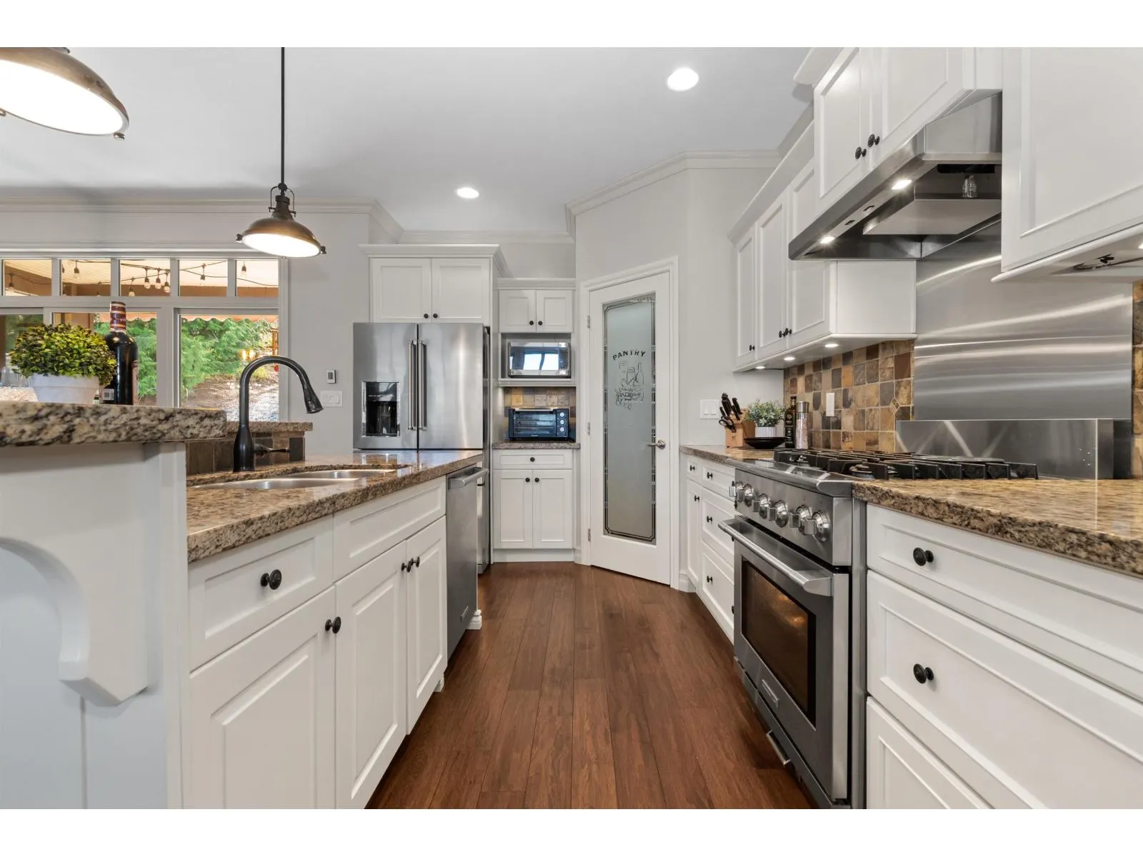 208 51075 FALLS COURT|Eastern Hillsides