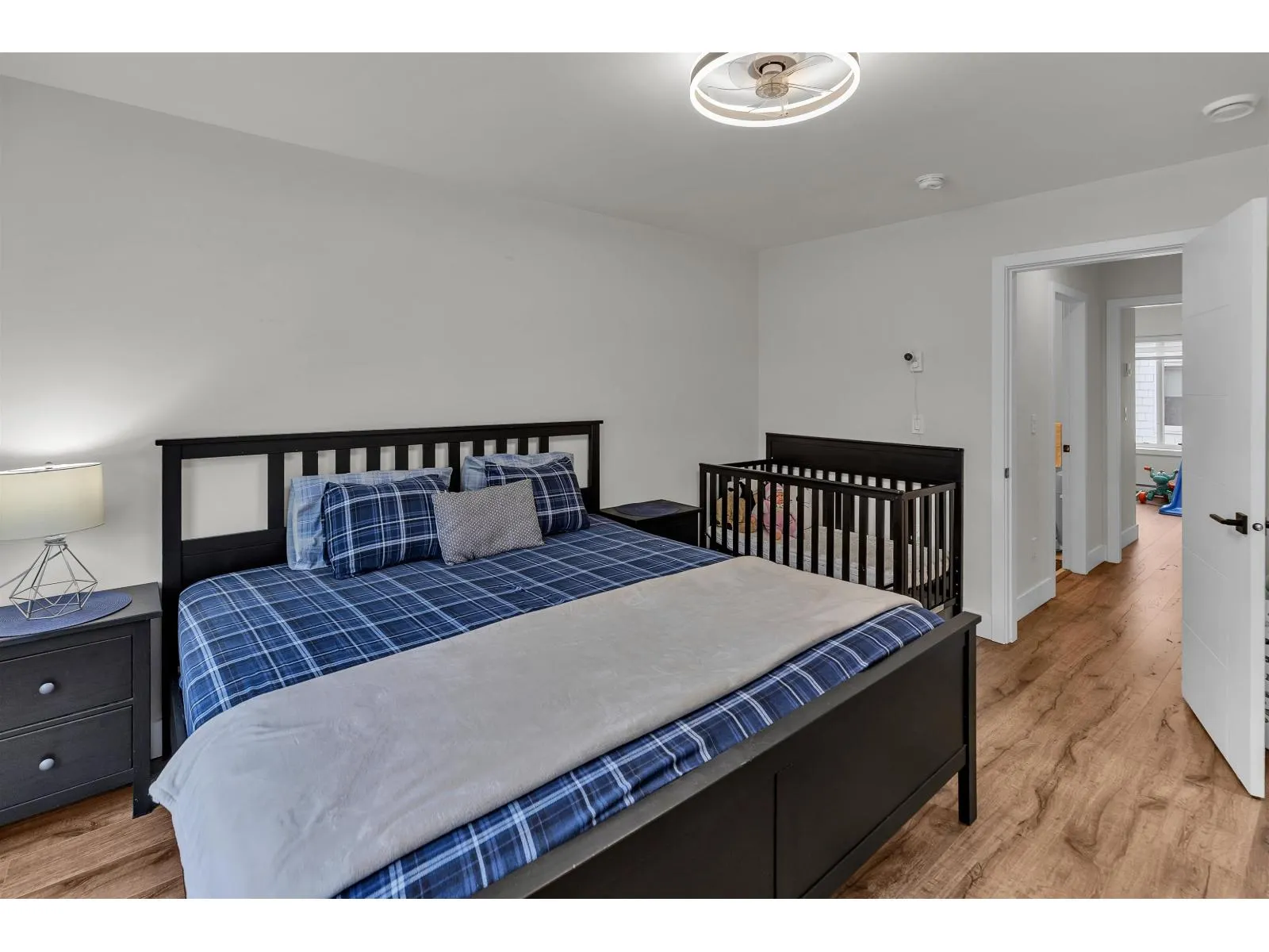 11 2033 MCKENZIE ROAD