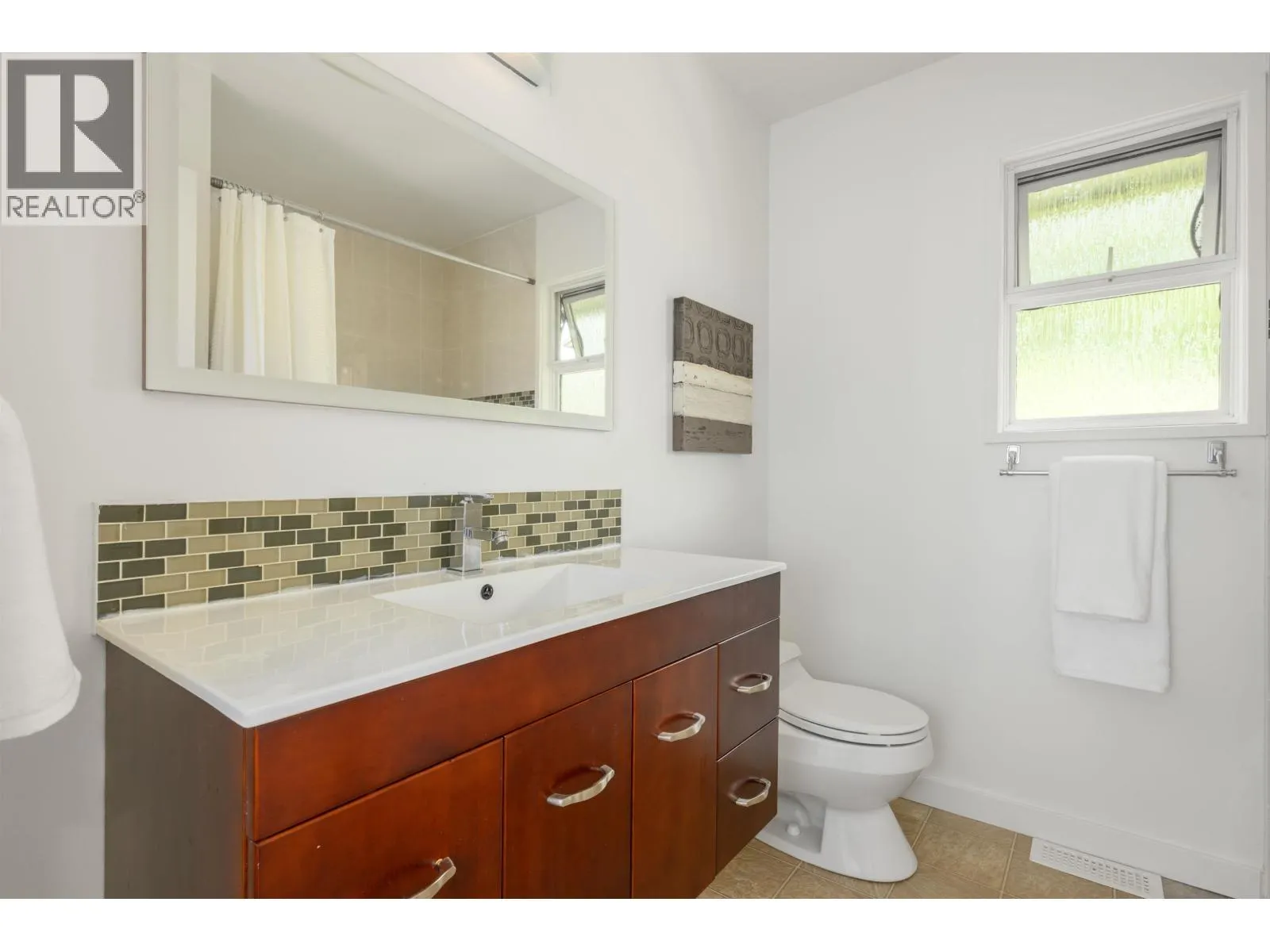 2527 ARUNDEL LANE