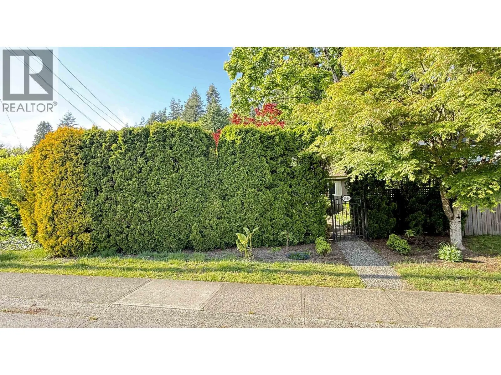 1546 HOPE ROAD