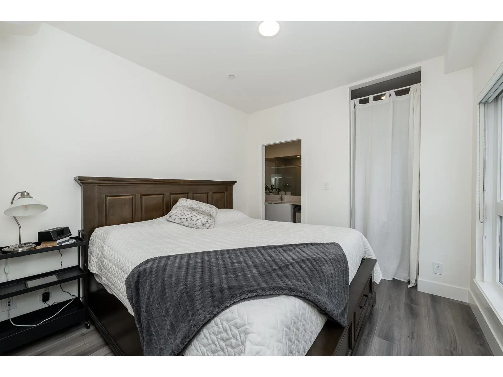 A303 8447 202 STREET