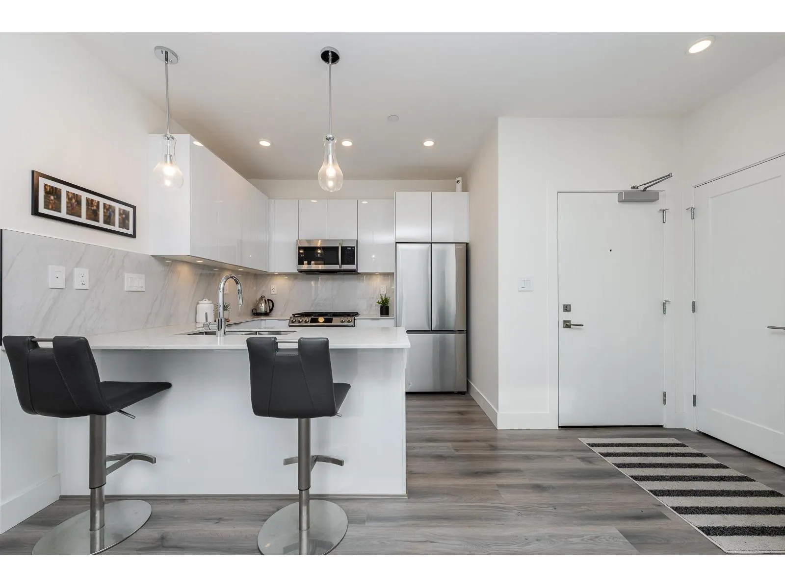 A303 8447 202 STREET