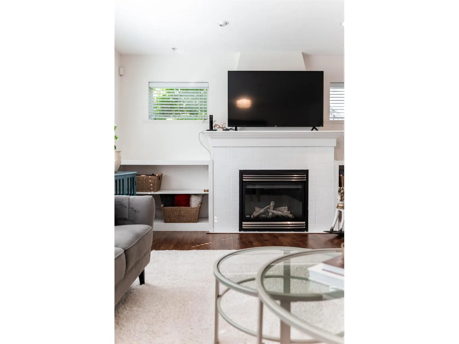 19 6415 197 STREET