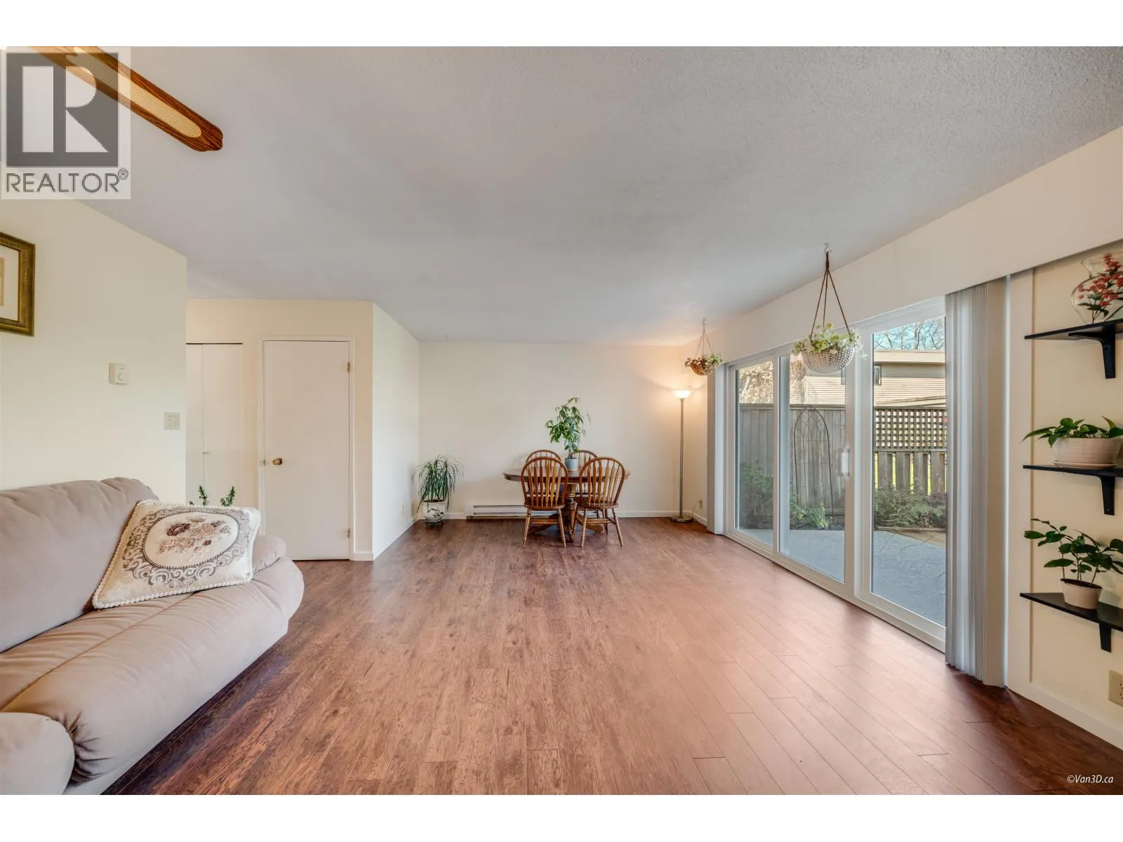 23 10840 SPRINGMONT DRIVE