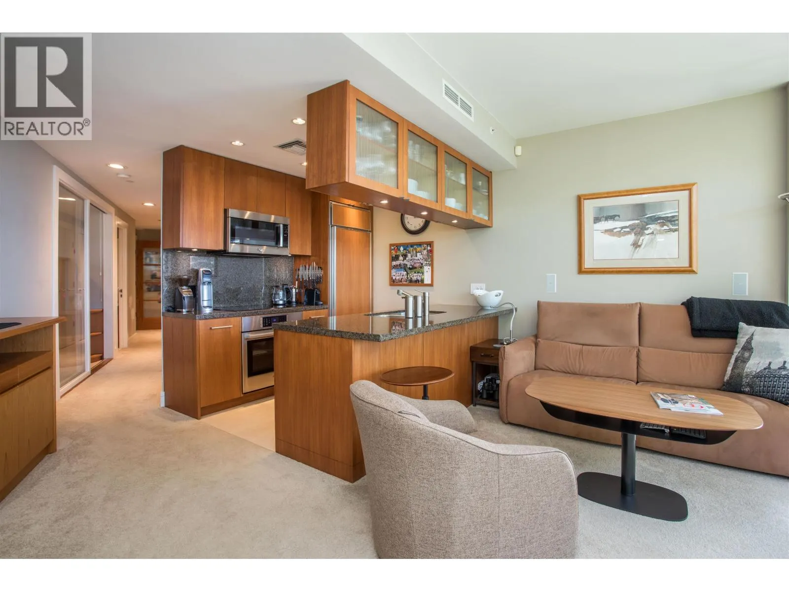 605 628 KINGHORNE MEWS