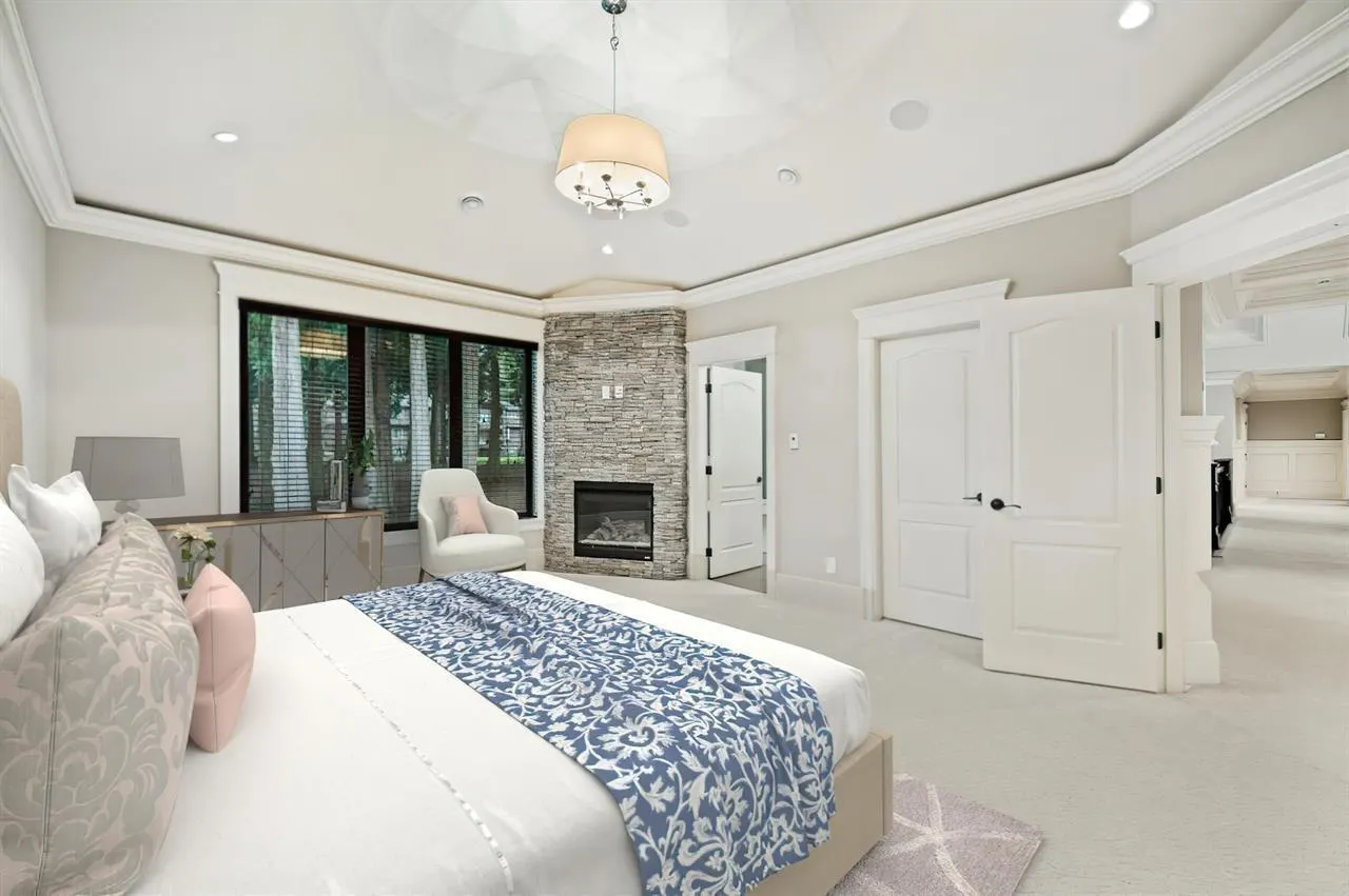 13288 WOODCREST DRIVE