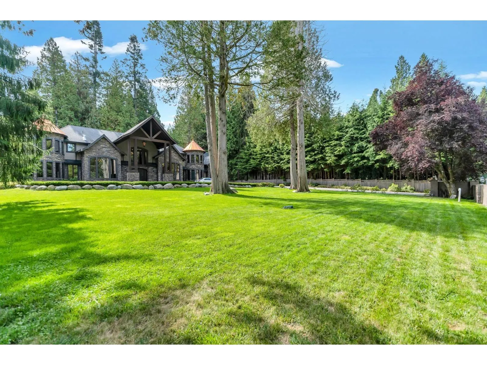 13288 WOODCREST DRIVE