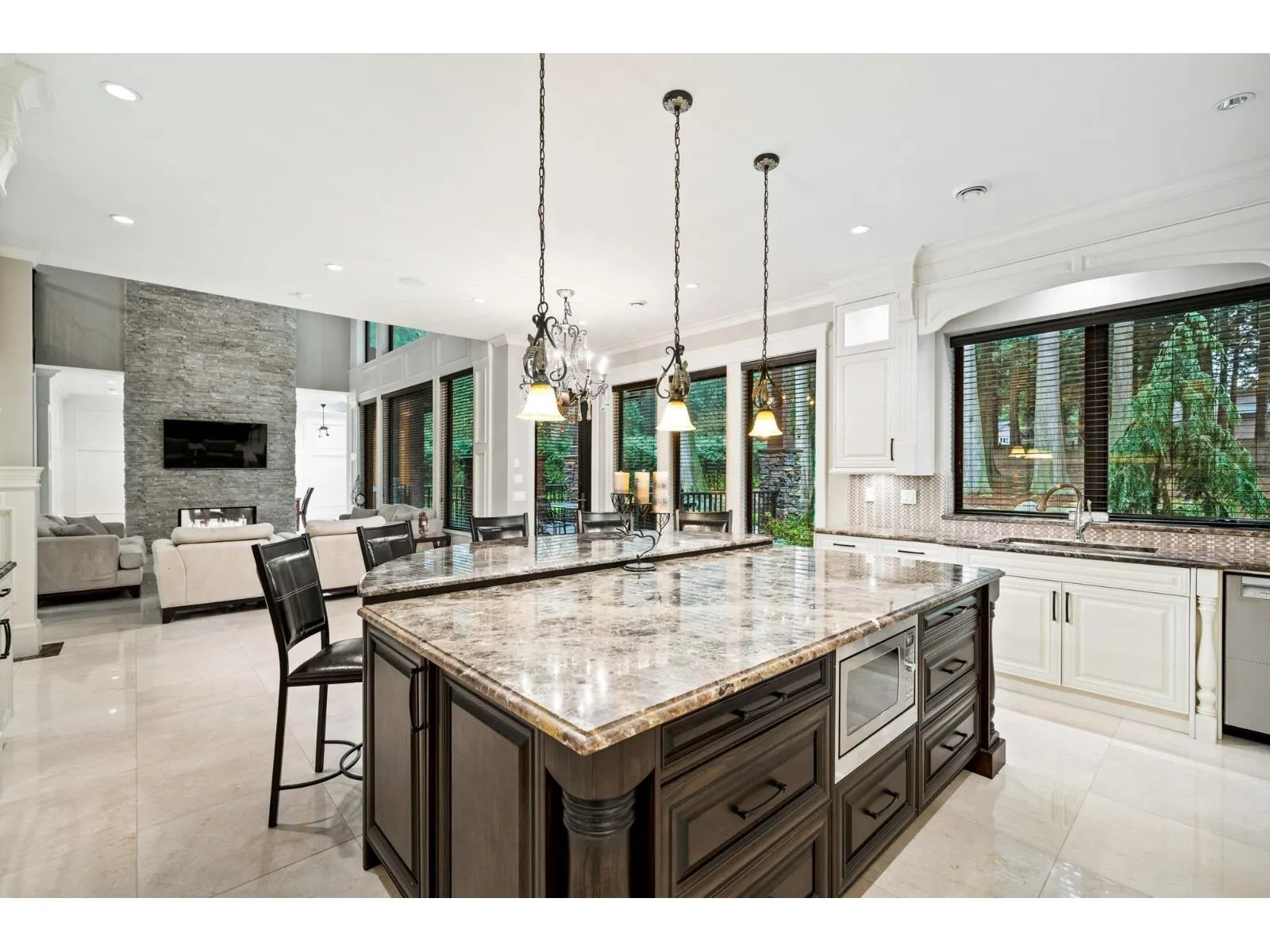 13288 WOODCREST DRIVE