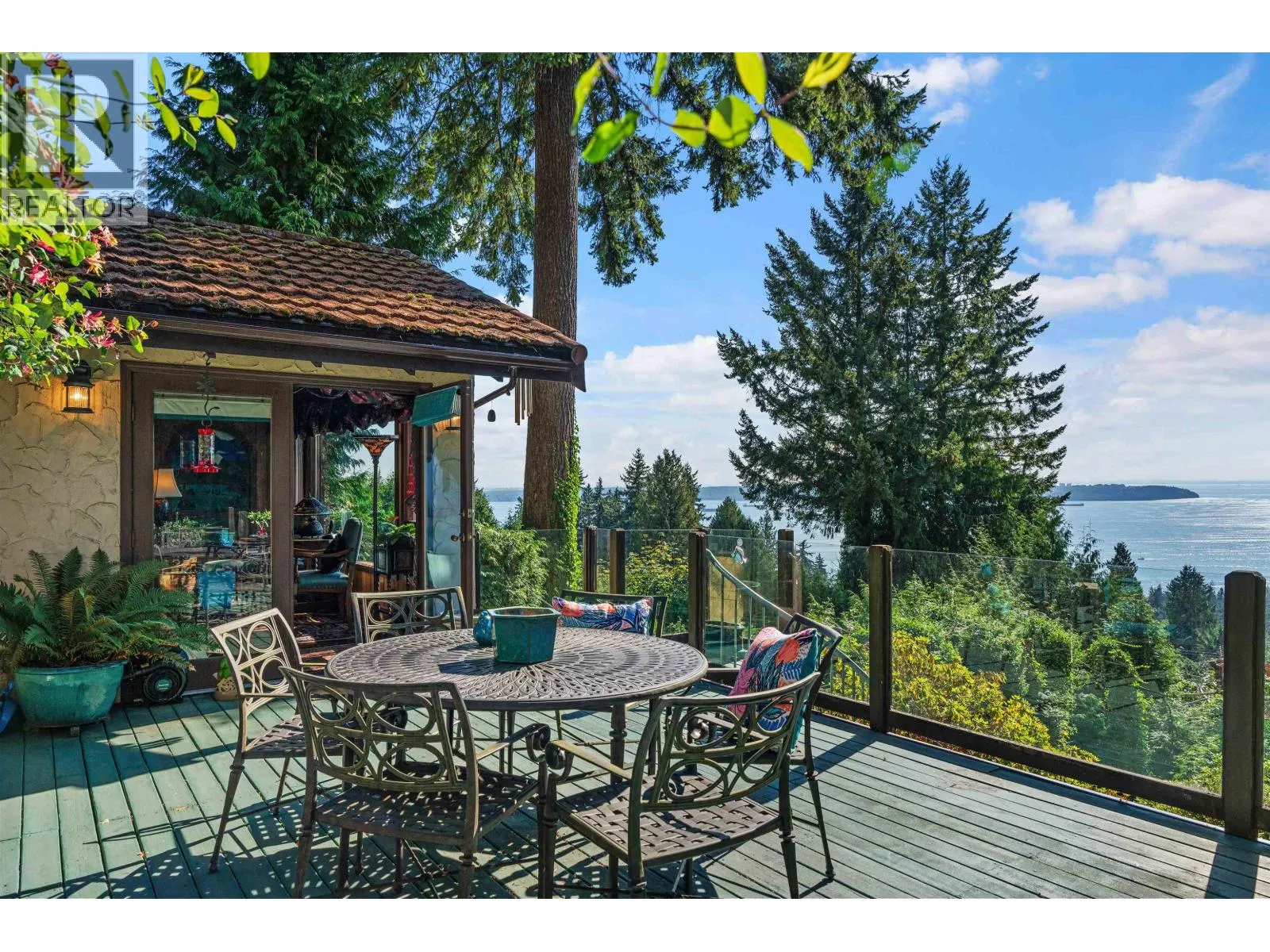 2235 CHAIRLIFT ROAD