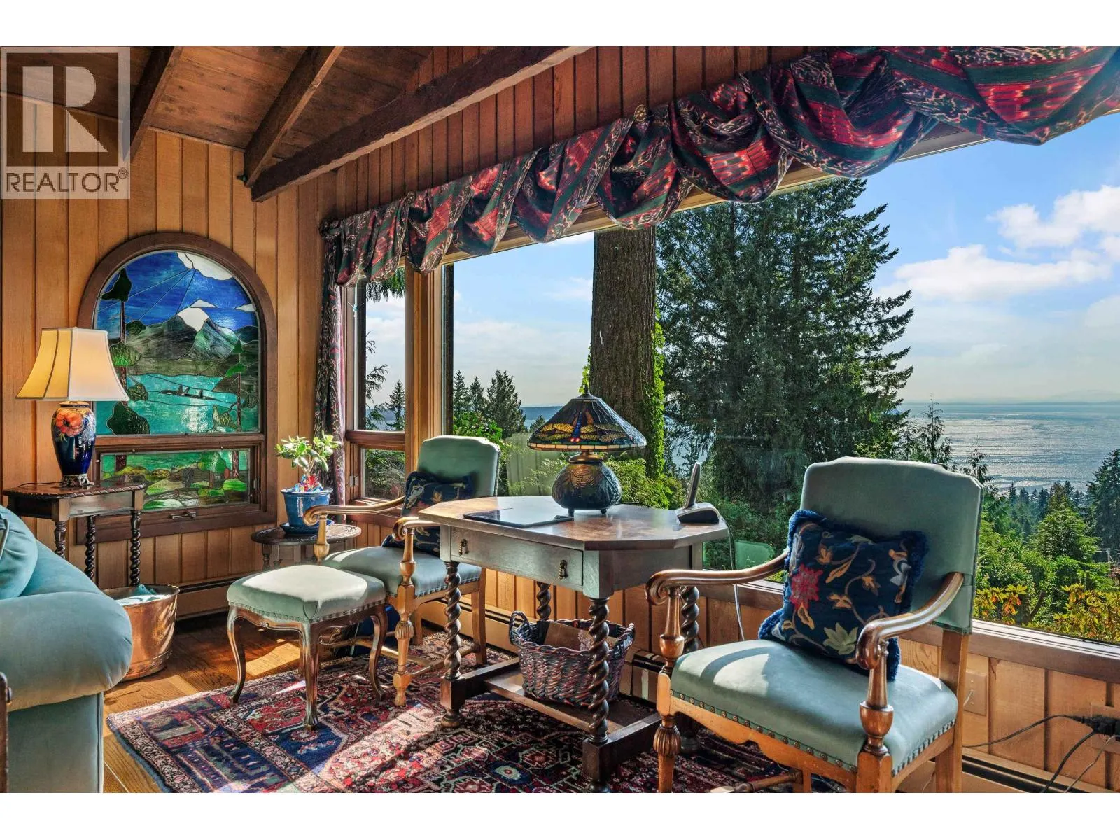 2235 CHAIRLIFT ROAD