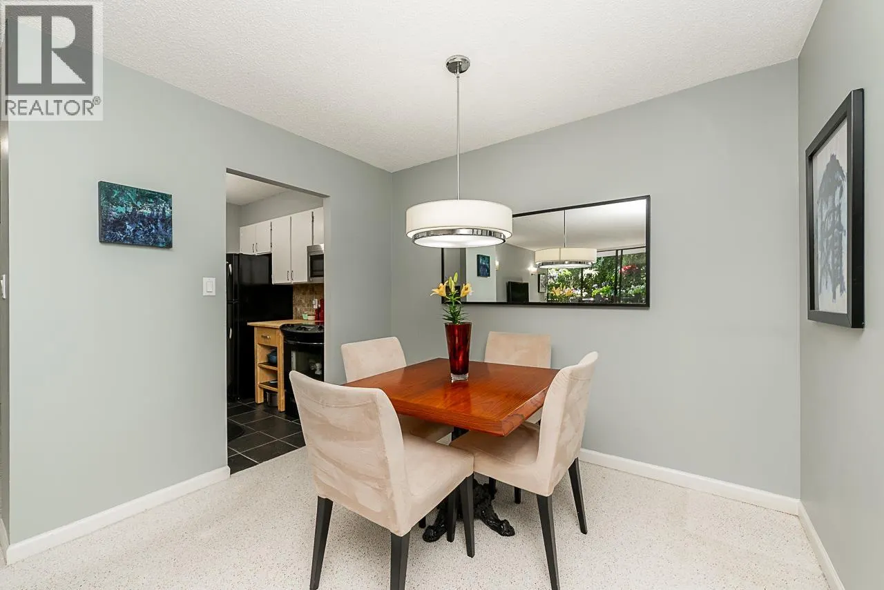 203 9320 PARKSVILLE DRIVE