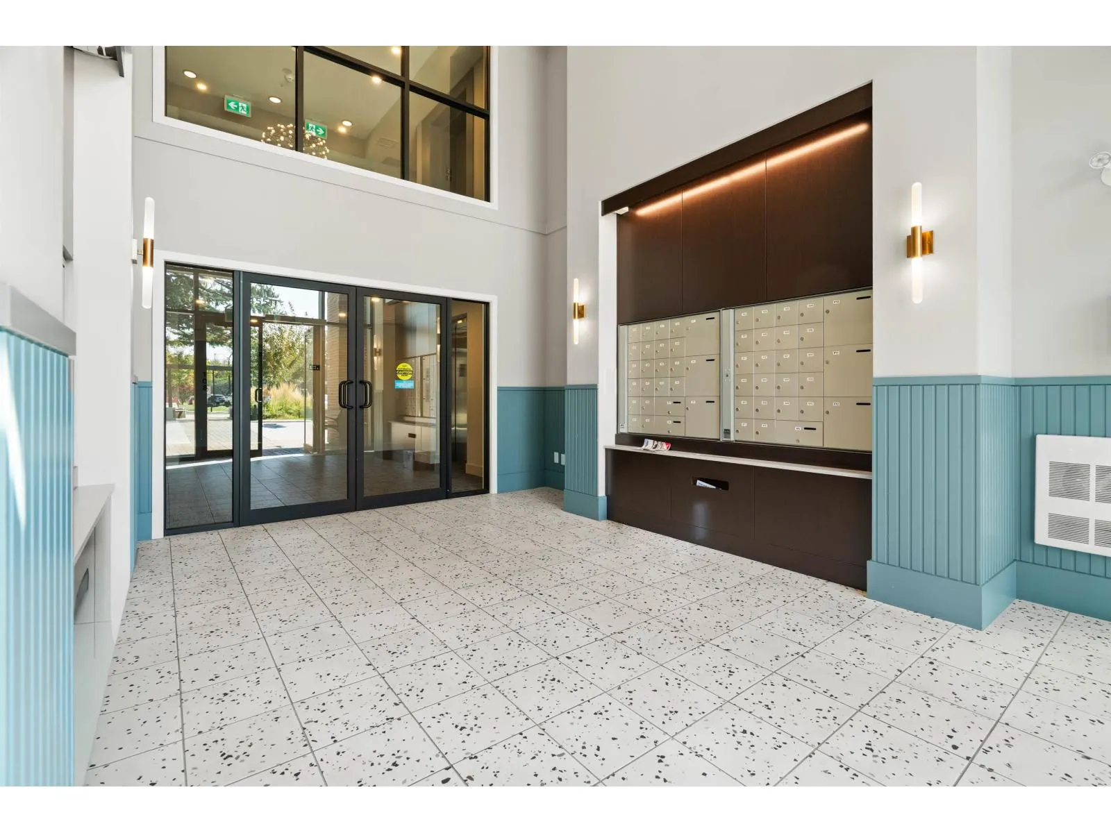102 45511 CAMPUS DRIVE|Garrison Crossing