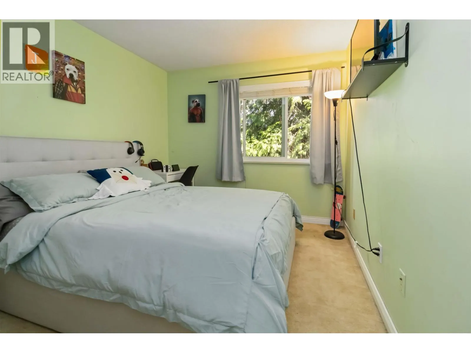8187 FOREST GROVE DRIVE