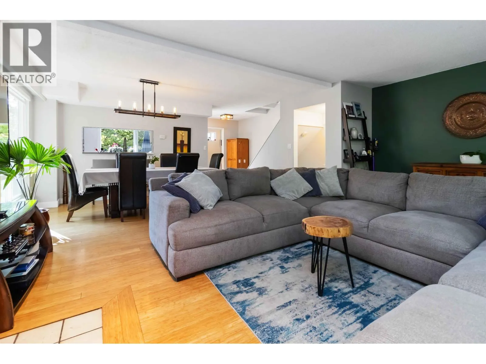 8187 FOREST GROVE DRIVE