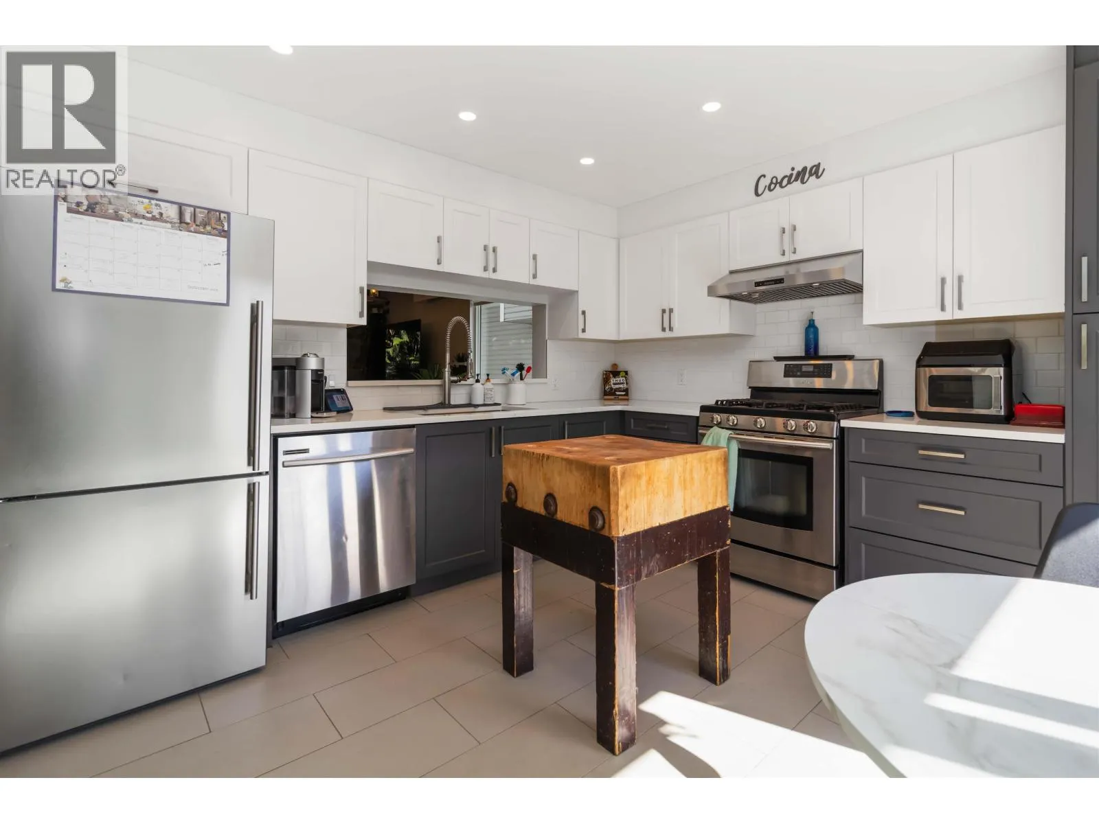 8187 FOREST GROVE DRIVE