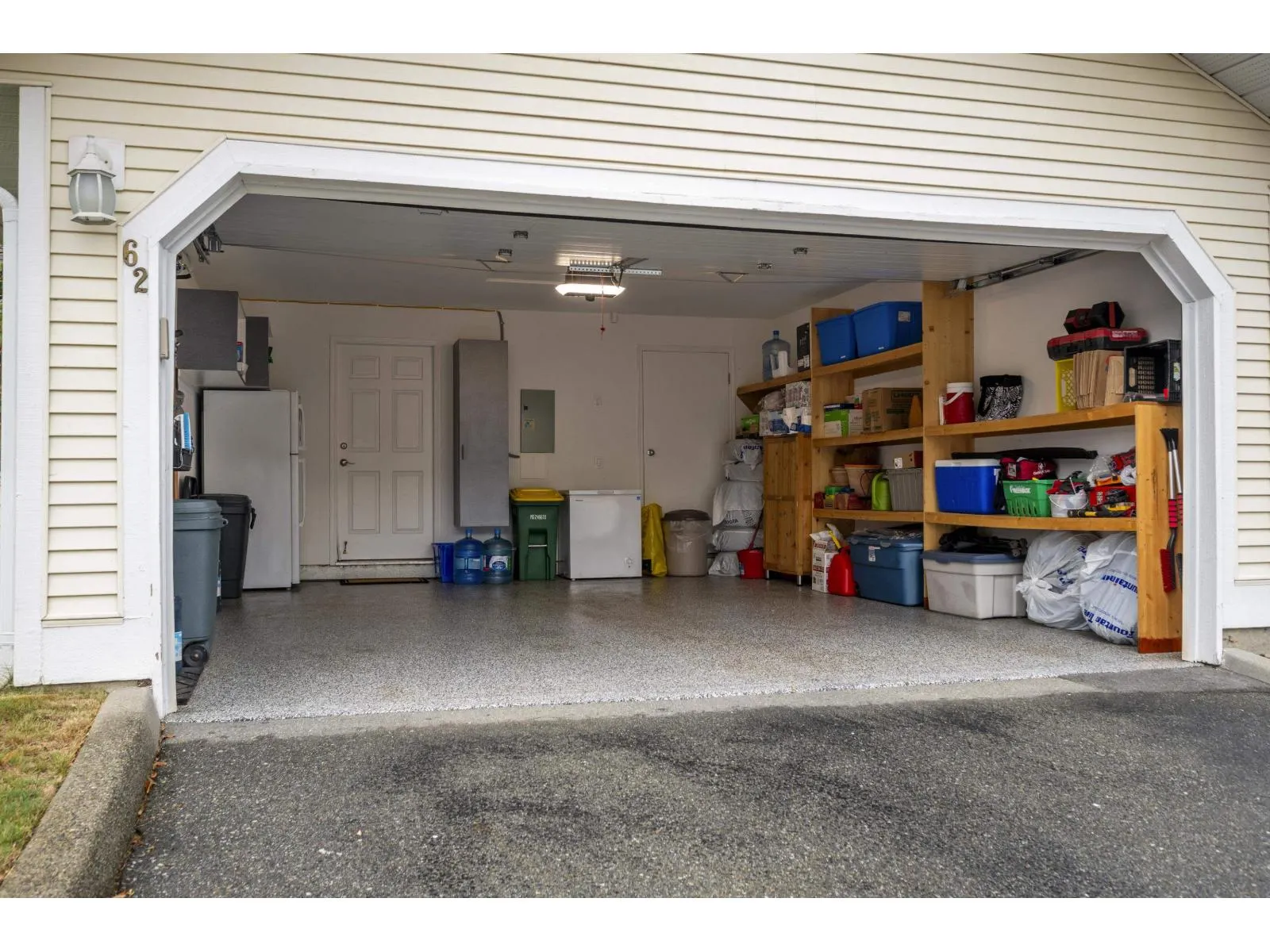62 8737 212TH STREET