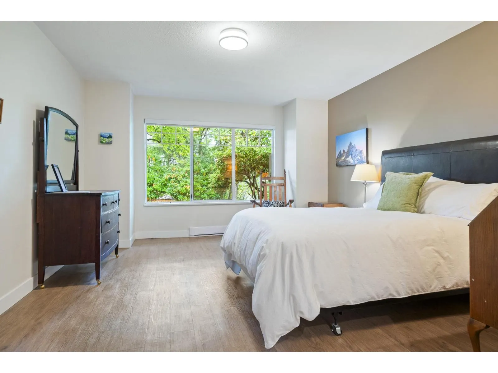 62 8737 212TH STREET