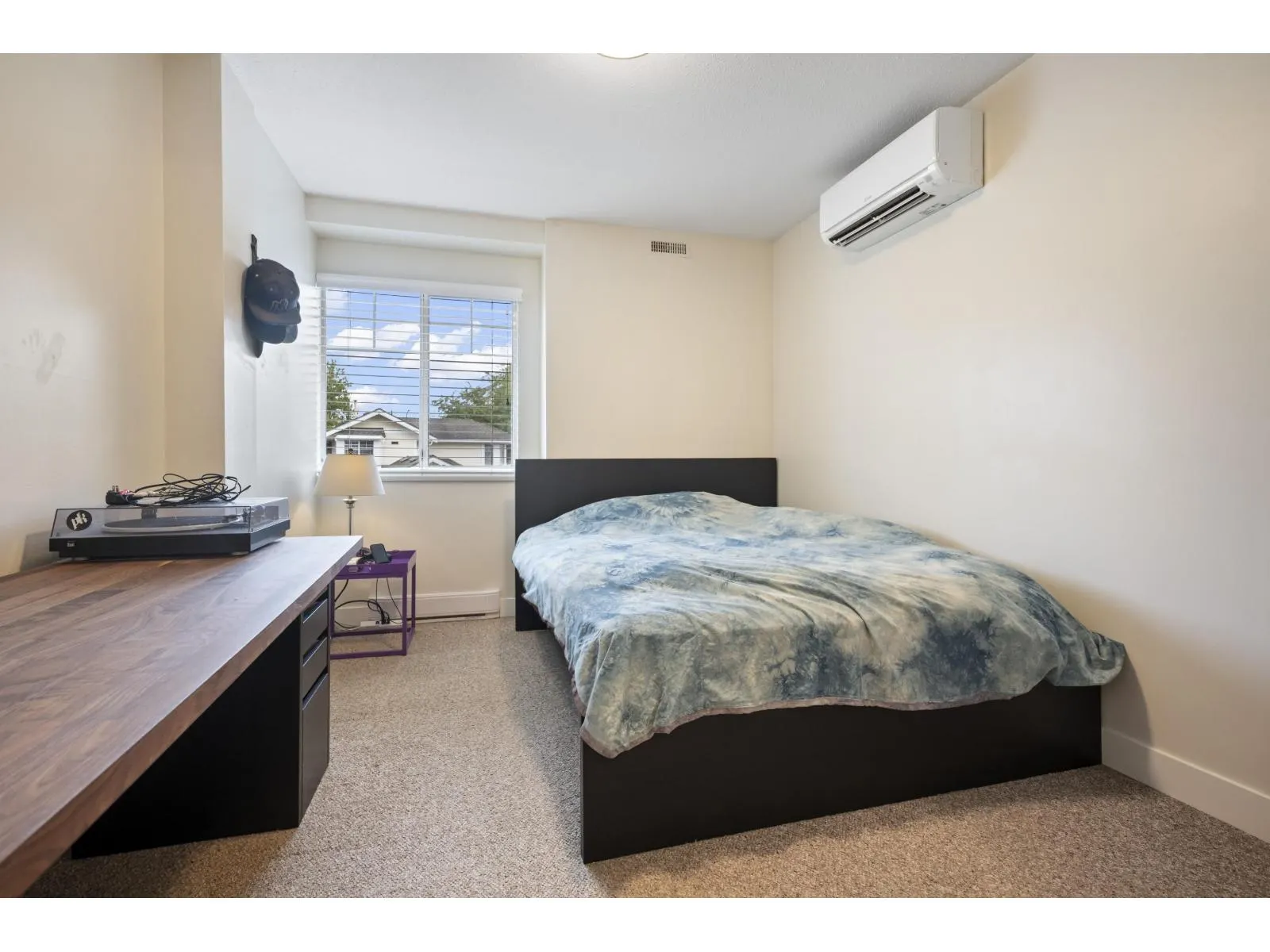62 8737 212TH STREET