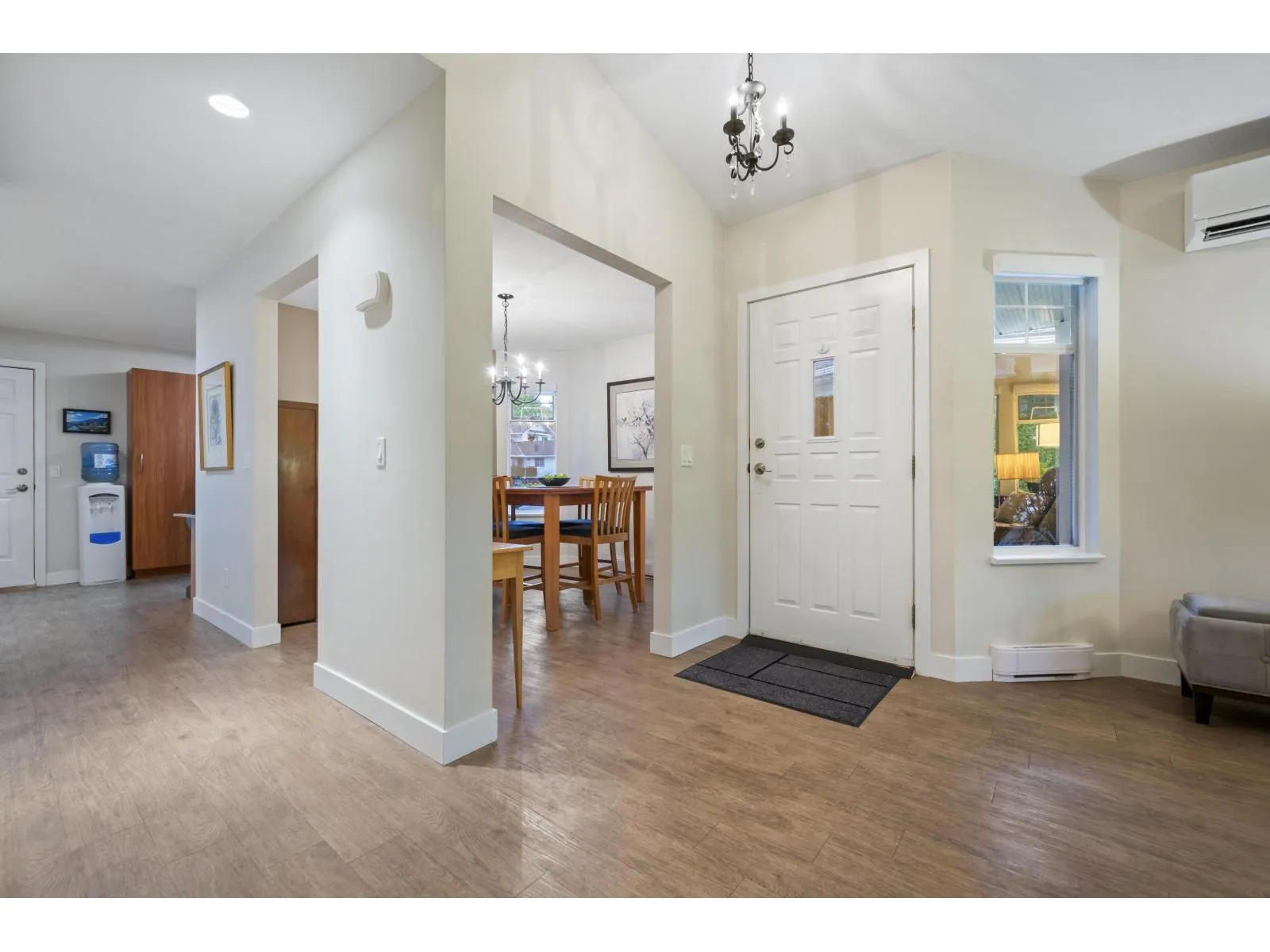 62 8737 212TH STREET