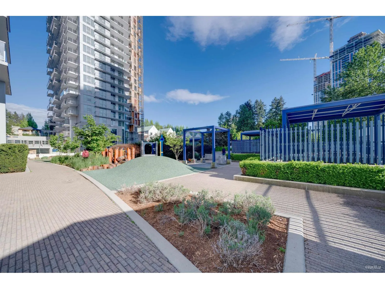 1515 13750 100 AVENUE