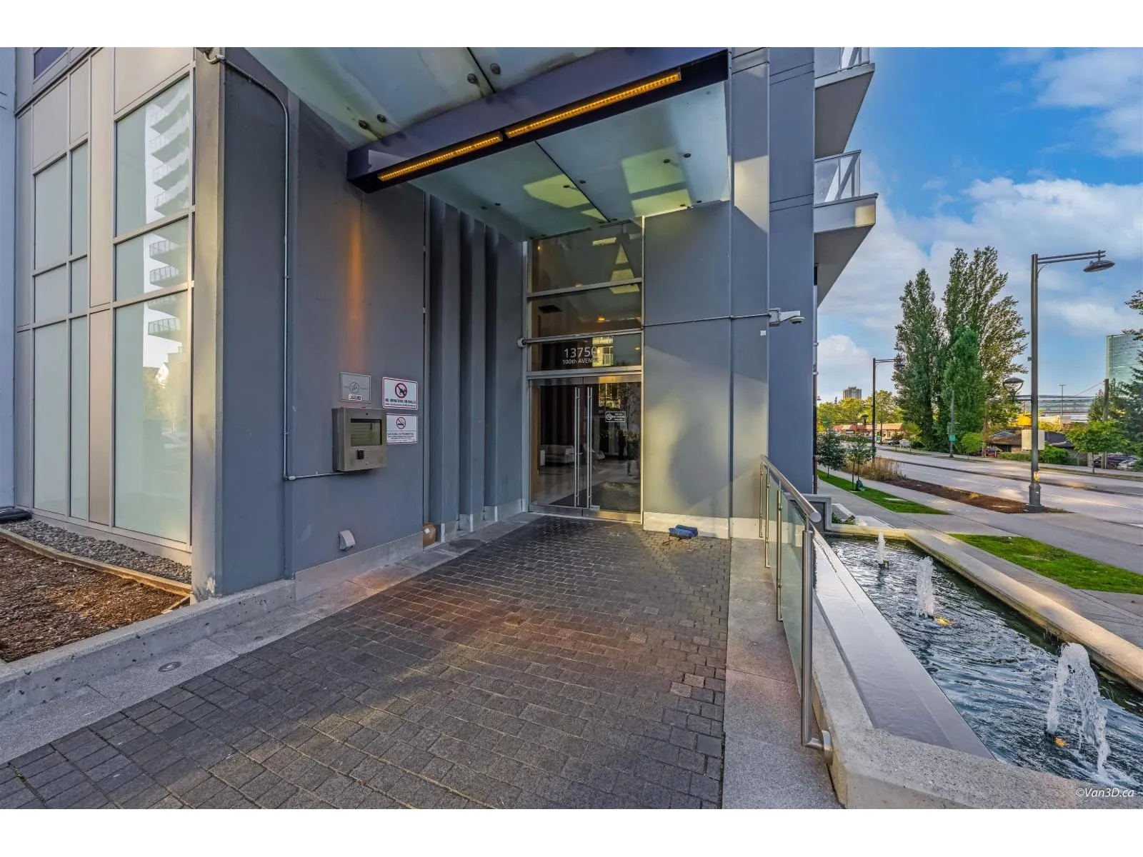 1515 13750 100 AVENUE