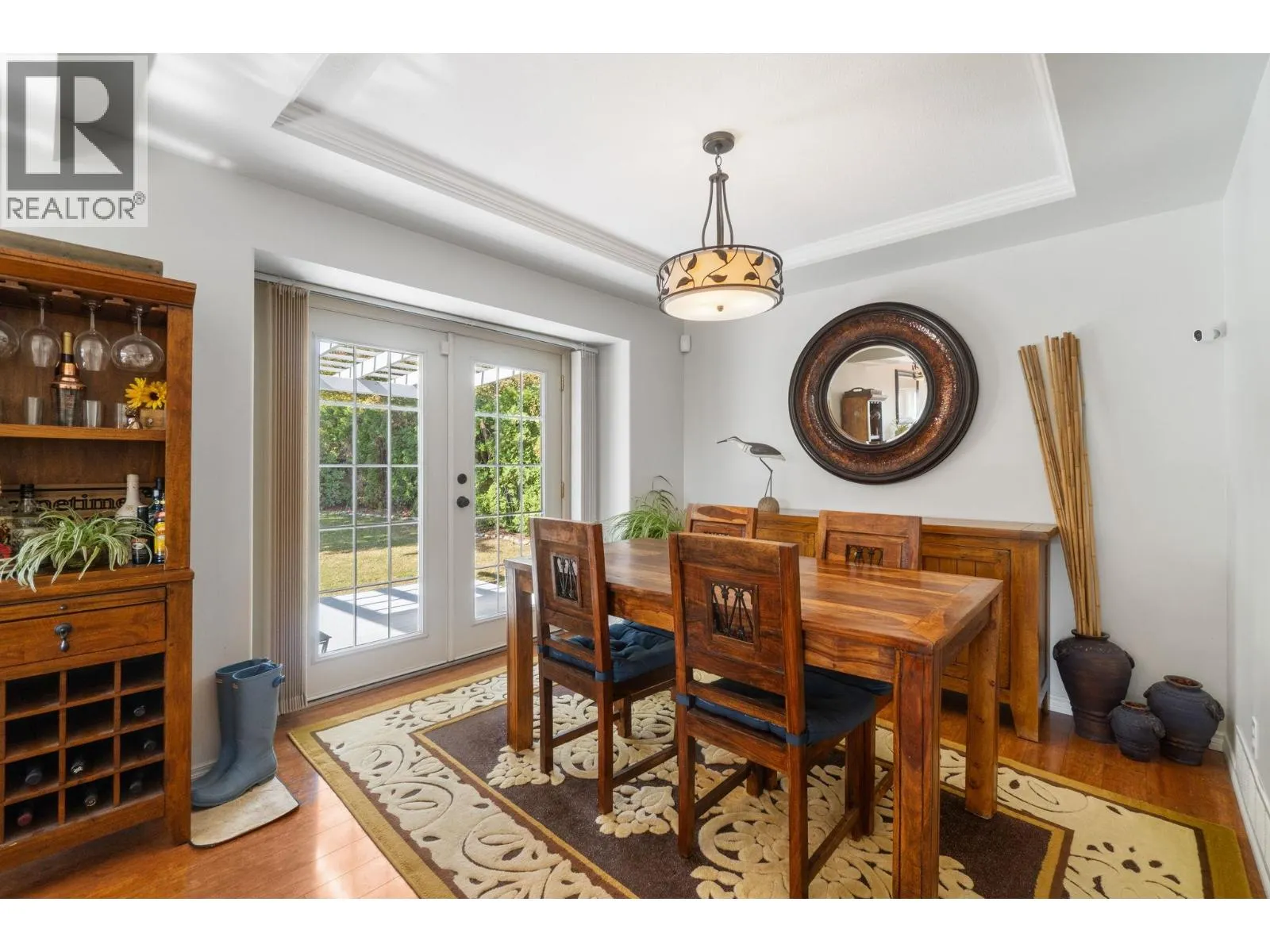 2939 CLIFFROSE CRESCENT