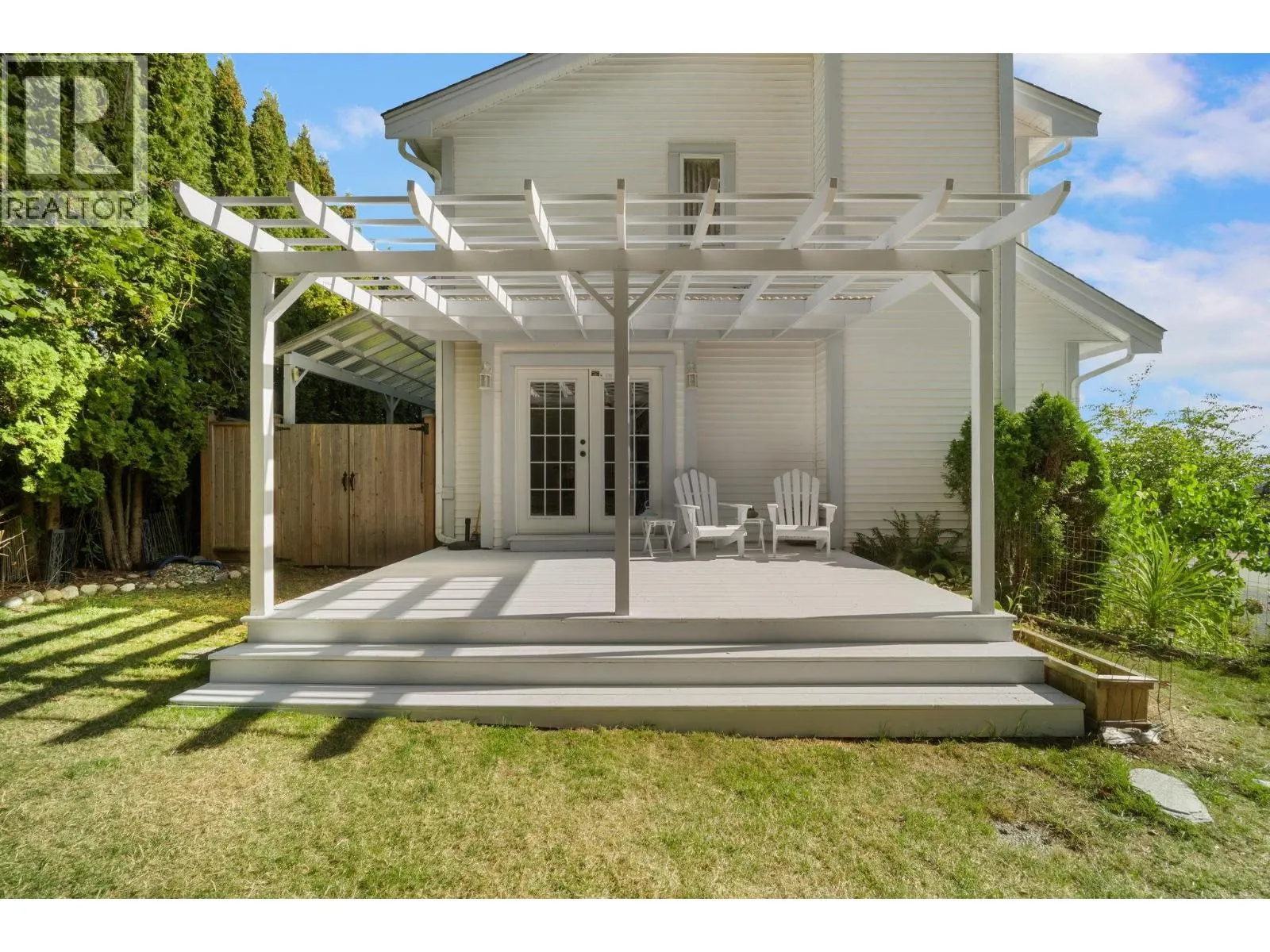 2939 CLIFFROSE CRESCENT